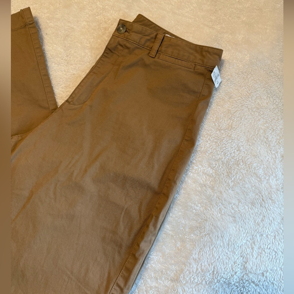 Women's Tan Wide-Leg khakis - Picture 4 of 6